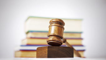 官兵遇到婚恋矛盾如何解决 律师走进军营普法受欢迎