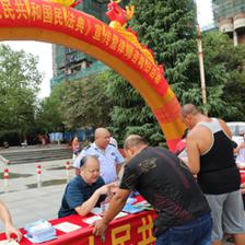 东安县开展《民法典》宣传暨律师咨询日活动